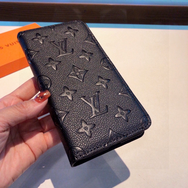 コピーブランド携帯ケース側面デザイン